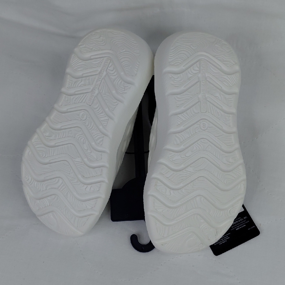 Rugged Shark Kids White Water Shoes Sz 8 Toddler - Picture 3 of 5